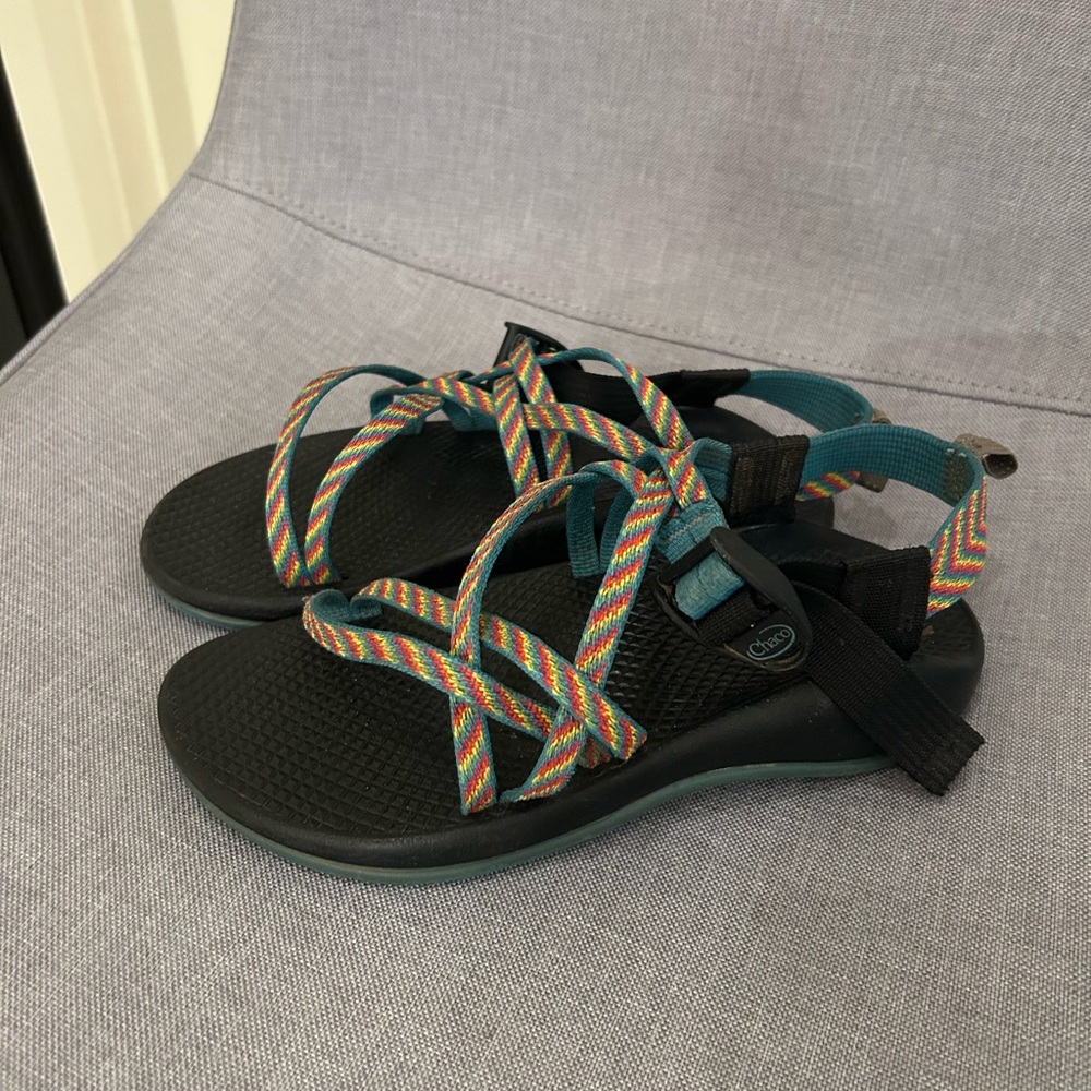 Chaco kid’s sandals size 3 used